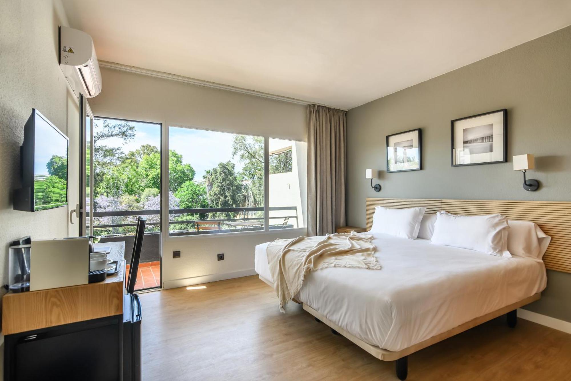 Double Room Garden View